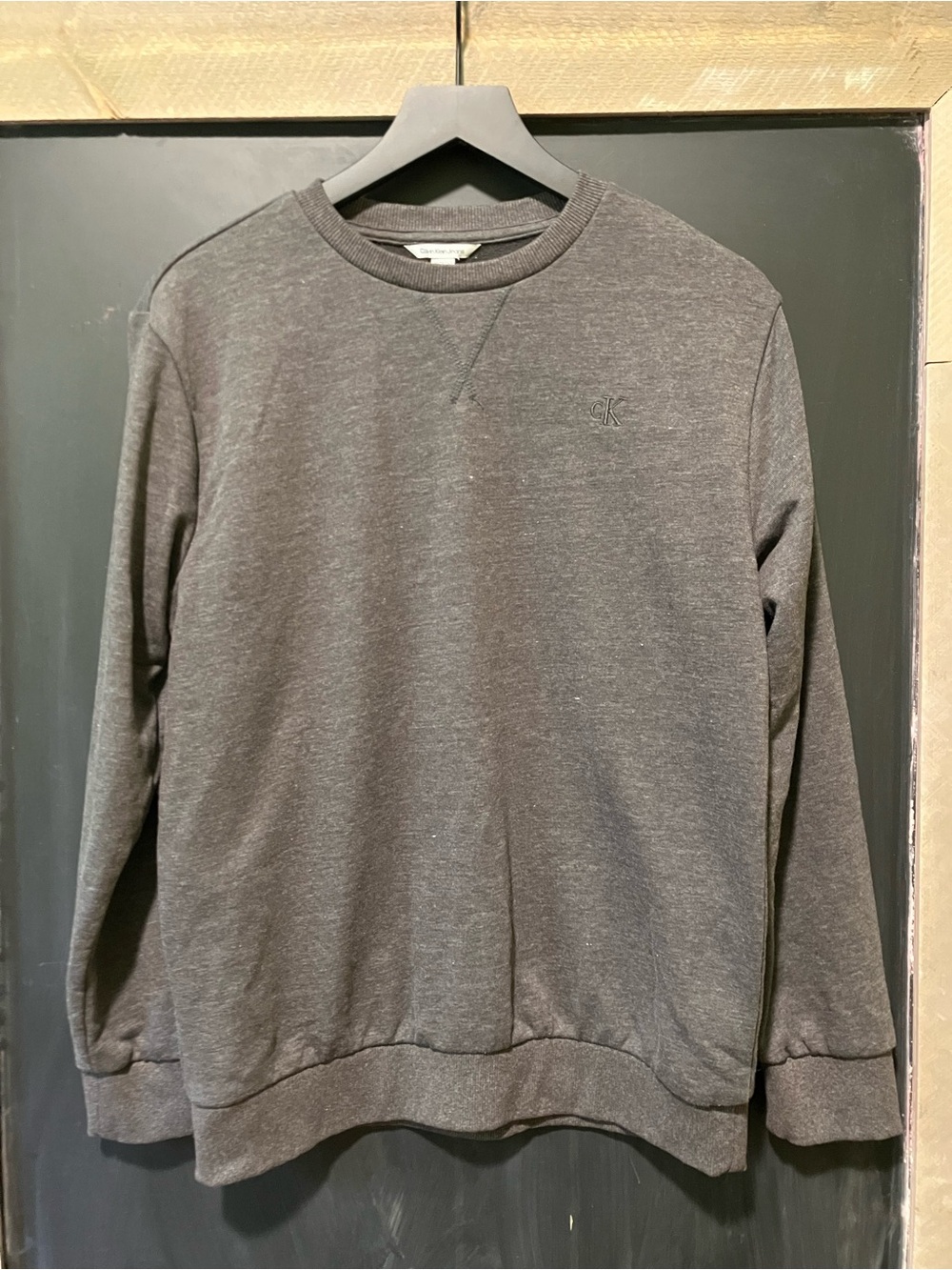Calvin Klein Women’s Heather Gray Crewneck Sweater